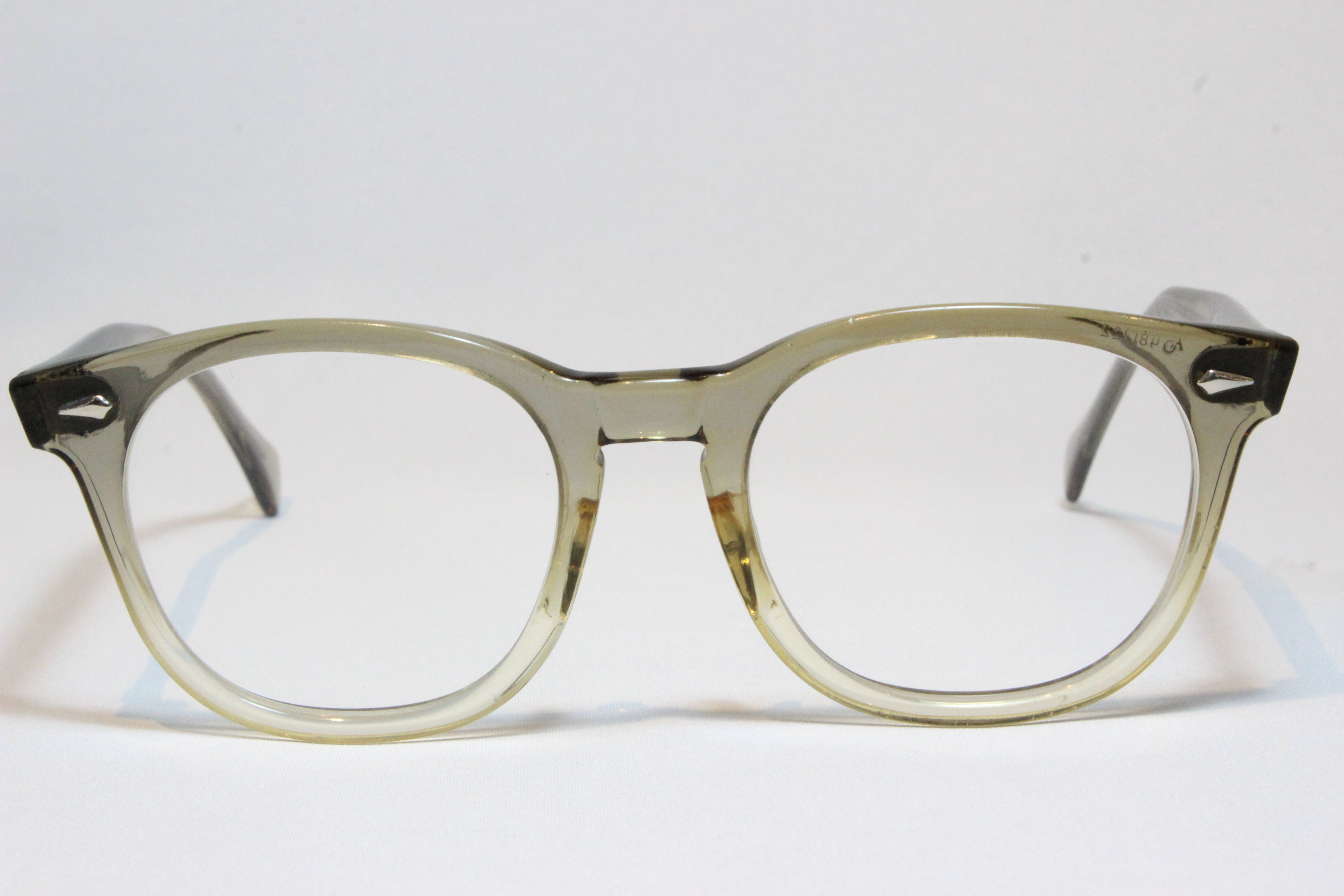 送料無料】AMERICAN OPTICAL SAFETY 1950's Vintage (Khaki